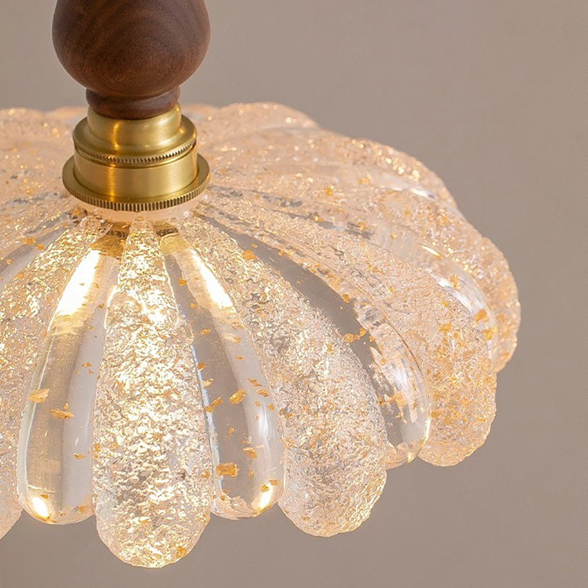 Flower-Shaped Resin Shade Wood Pendant Light