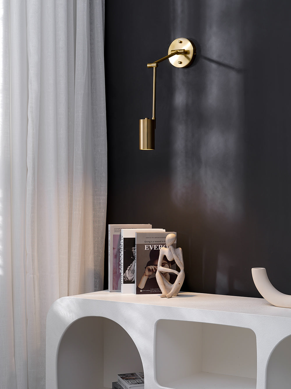 LumiArm: Swiveling LED Wall Lamp – Modern Reading Lamp in Minimalist Design