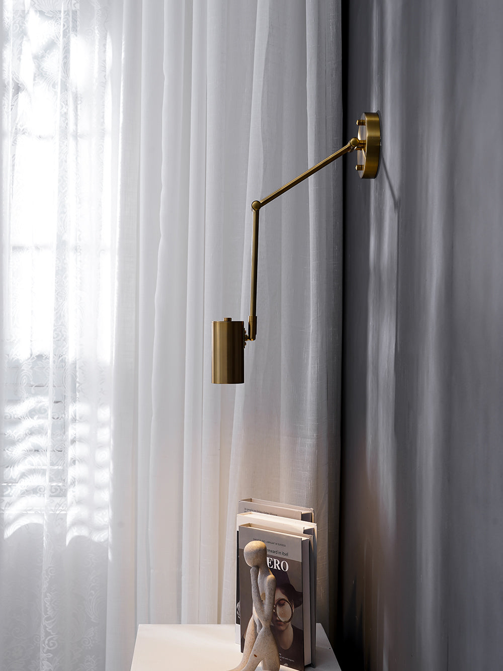 LumiArm: Swiveling LED Wall Lamp – Modern Reading Lamp in Minimalist Design