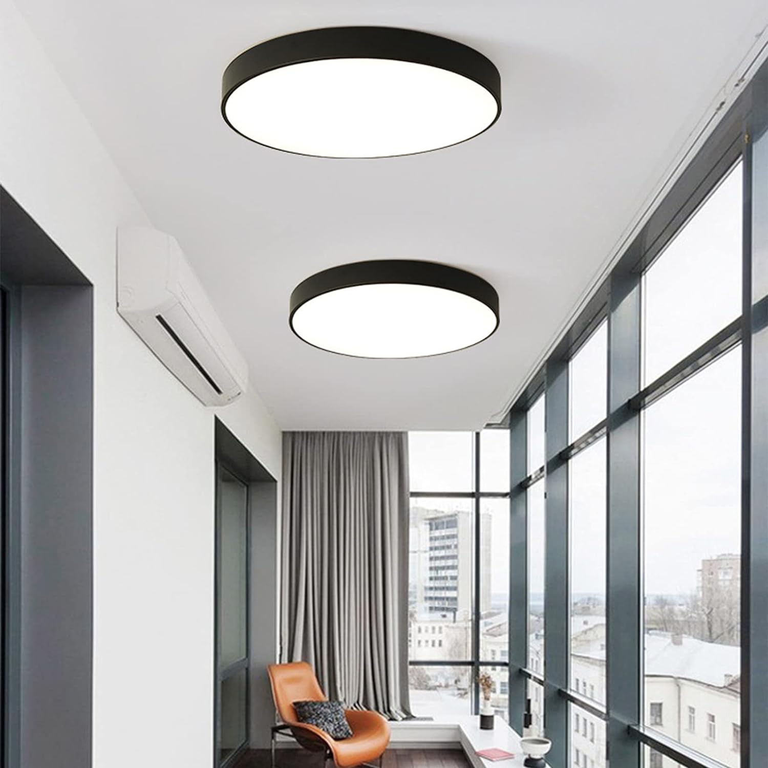 LumiDisc: Round LED Ceiling Light – Flat Surface-Mounted Lamp in Modern Design
