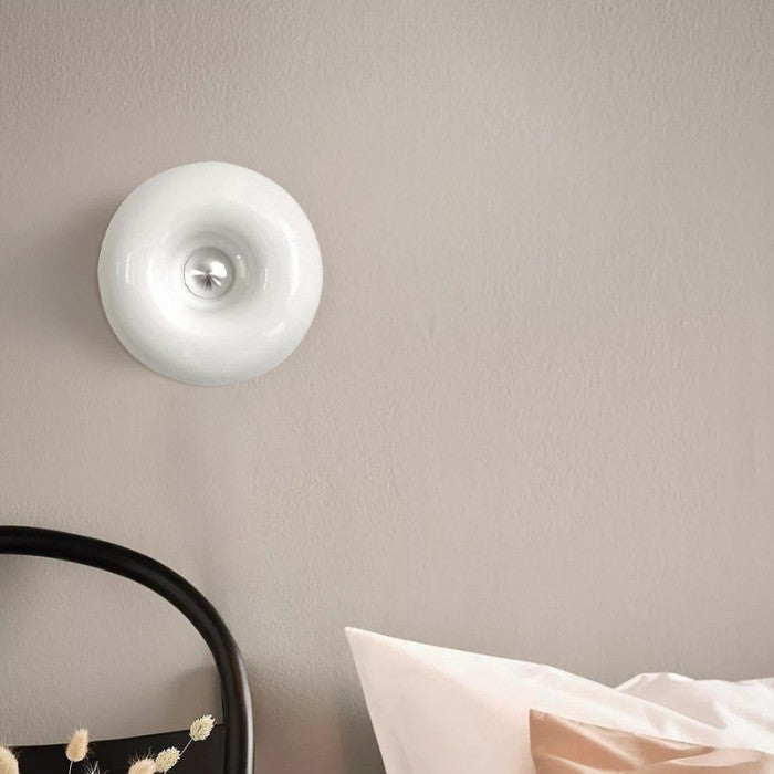 LumiDon: Bauhaus Donut Table & Wall Lamp – Modern LED Design Light for Home