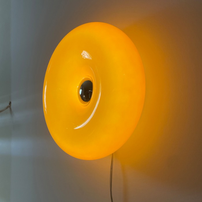 LumiDon: Bauhaus Donut Table & Wall Lamp – Modern LED Design Light for Home