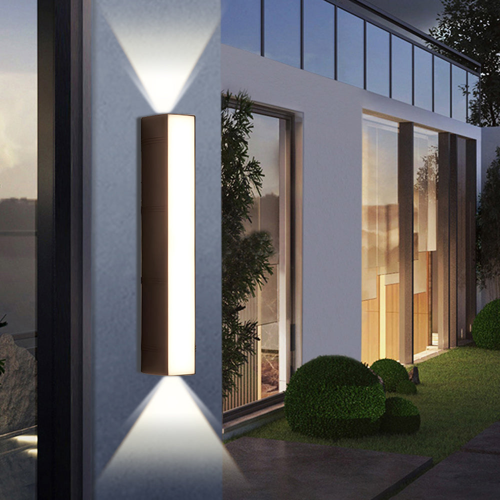 LumiStrahl: Ultra-bright & weatherproof LED outdoor wall light – modern wall lamp for garden & terrace
