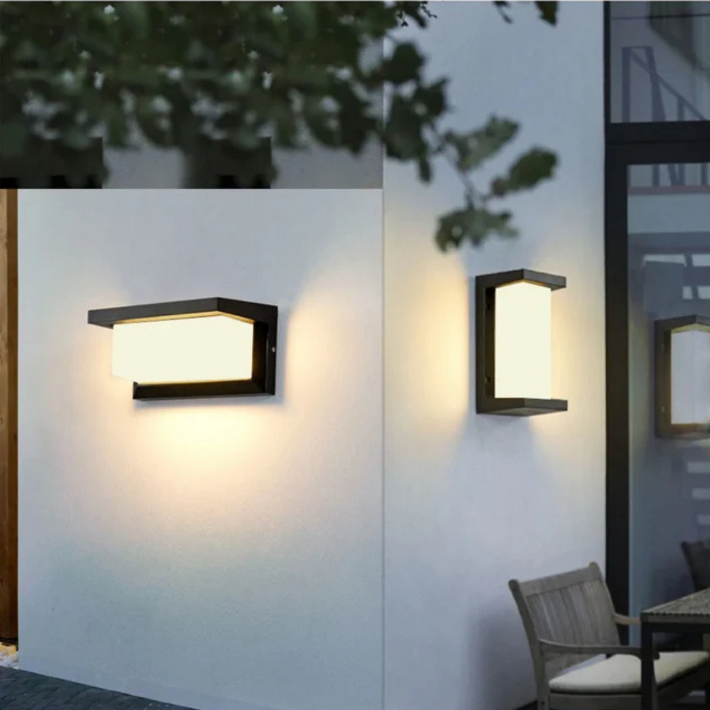 LumivarBright: Outdoor Wall Light with Warm White LED Light & Motion Sensor – for Entrance Area & Yard