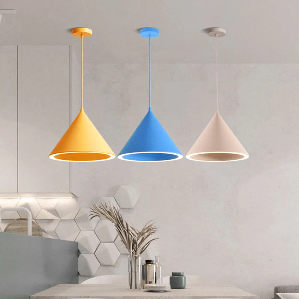 Lunera: Minimalistic LED Pendant Light Made of Acrylic – for Bedrooms & Living Rooms