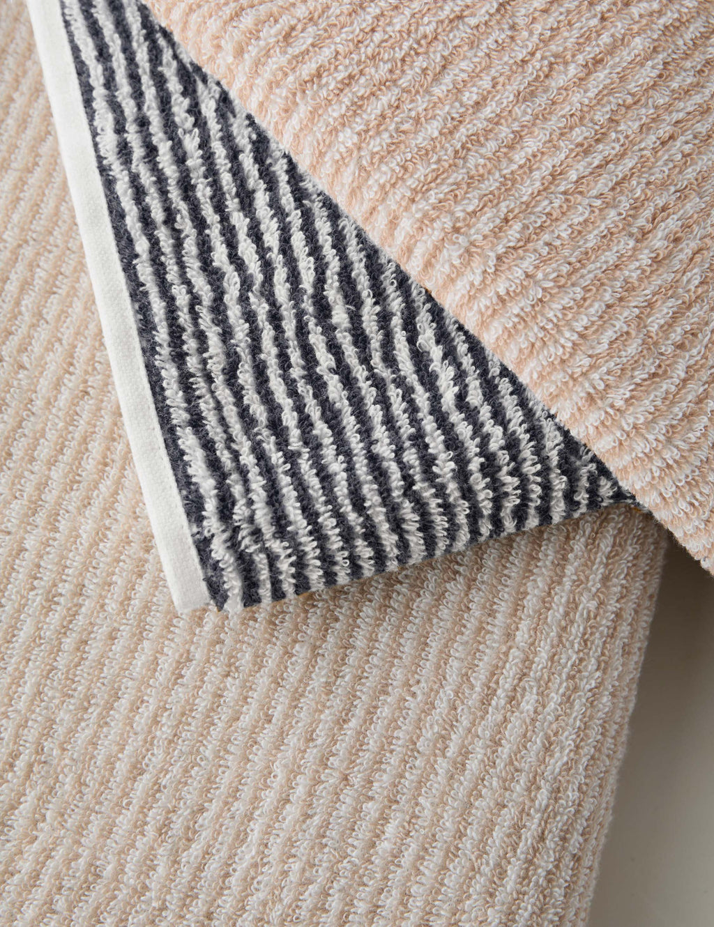 Luna Organic Cotton Towel | Striped Design, Thick Fringe
