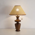 Luvetta - Modern Table Lamp