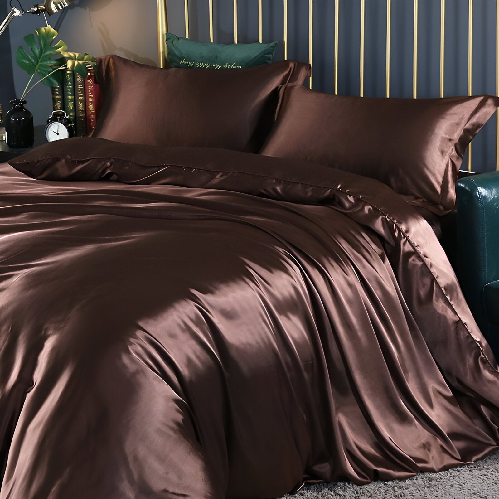 Nerelyra - Silk Duvet Cover