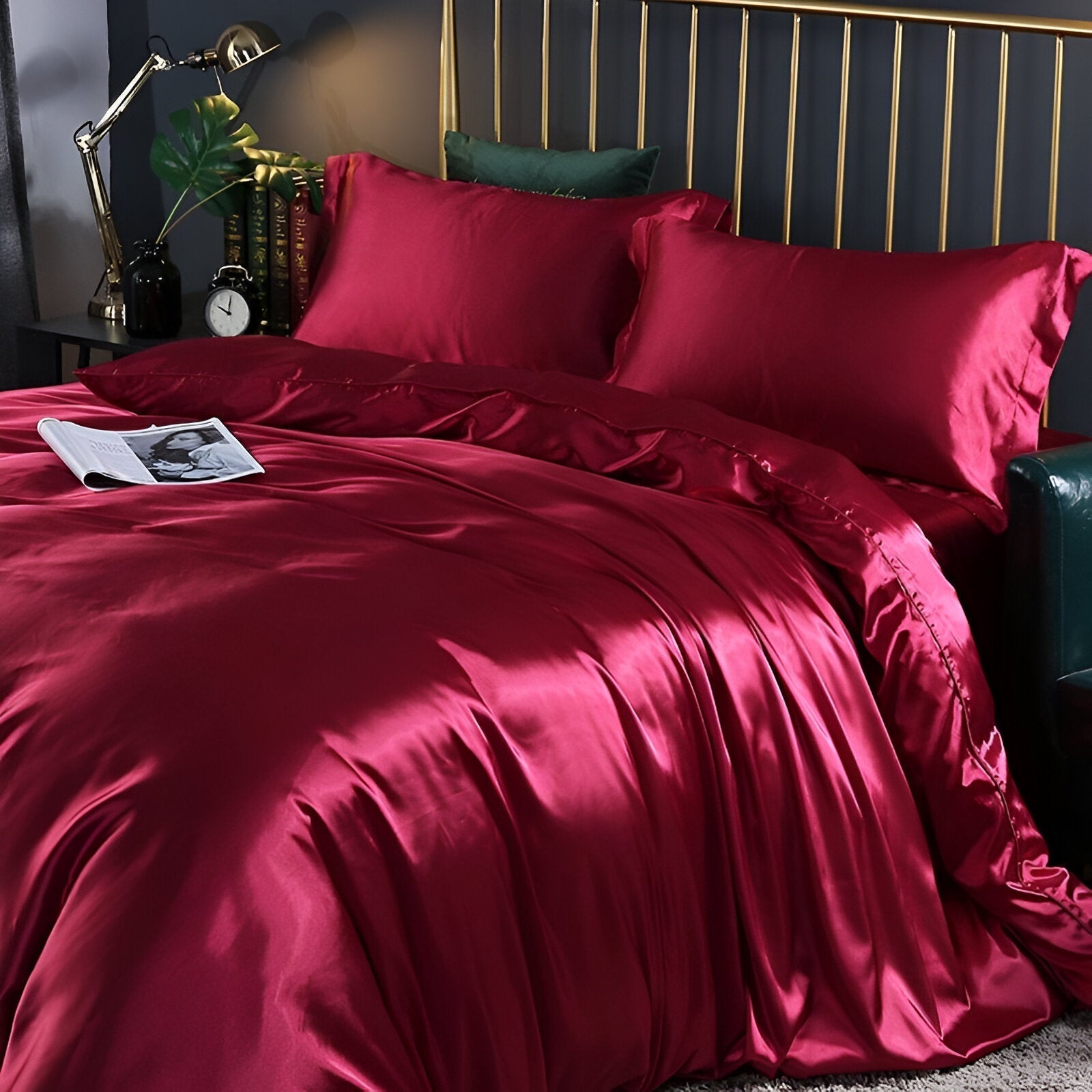 Nerelyra - Silk Duvet Cover