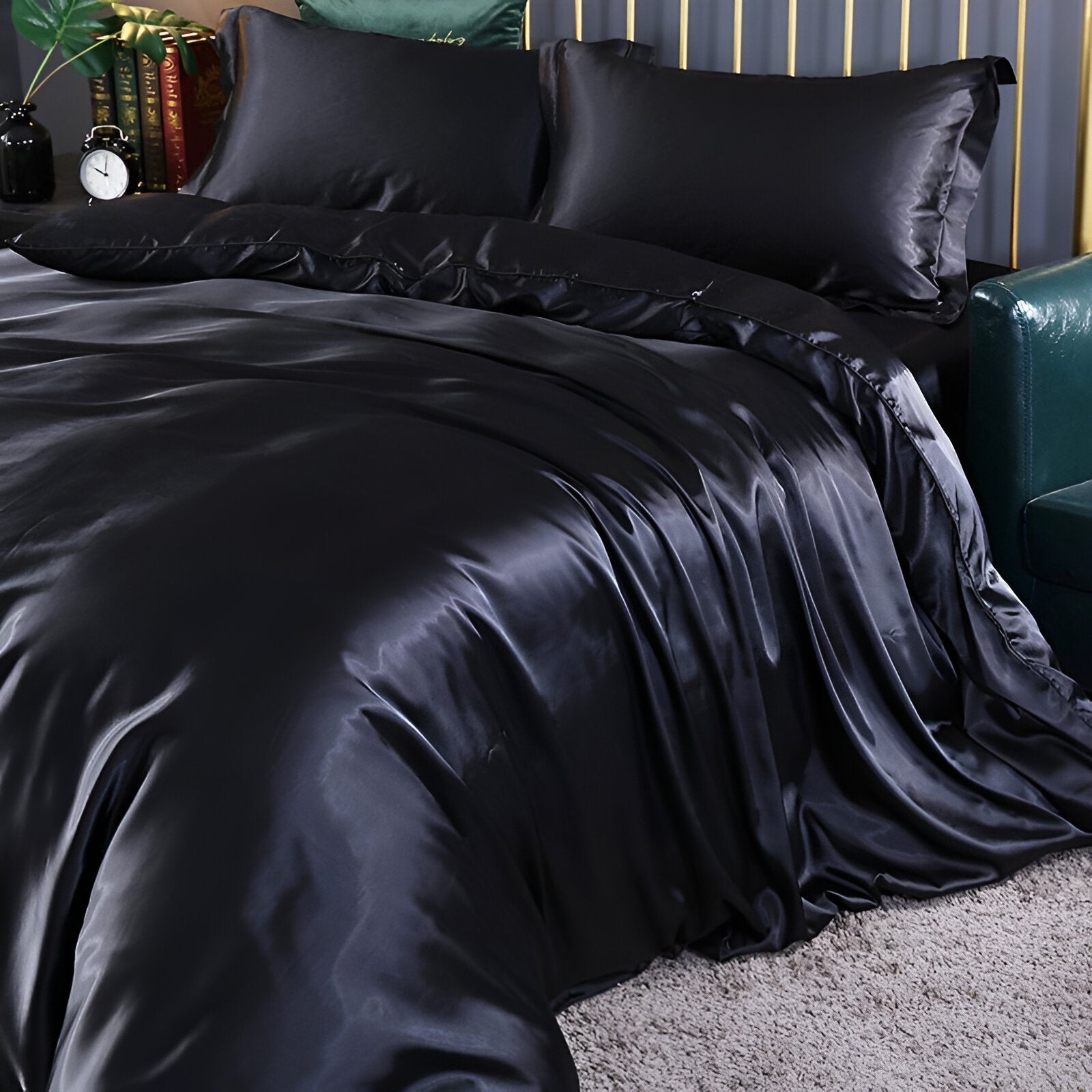 Nerelyra - Silk Duvet Cover
