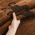 MajestyWave: Microfiber Sofa Cover with Decorative Wave Pattern & Non-Slip Comfort – for Sofa & Living Area