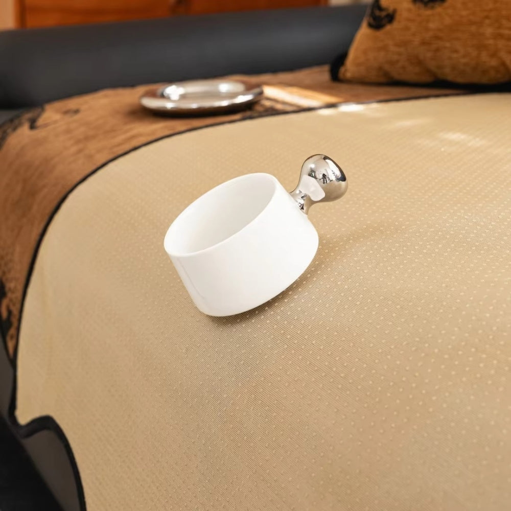 MajestyWave: Microfiber Sofa Cover with Decorative Wave Pattern & Non-Slip Comfort – for Sofa & Living Area