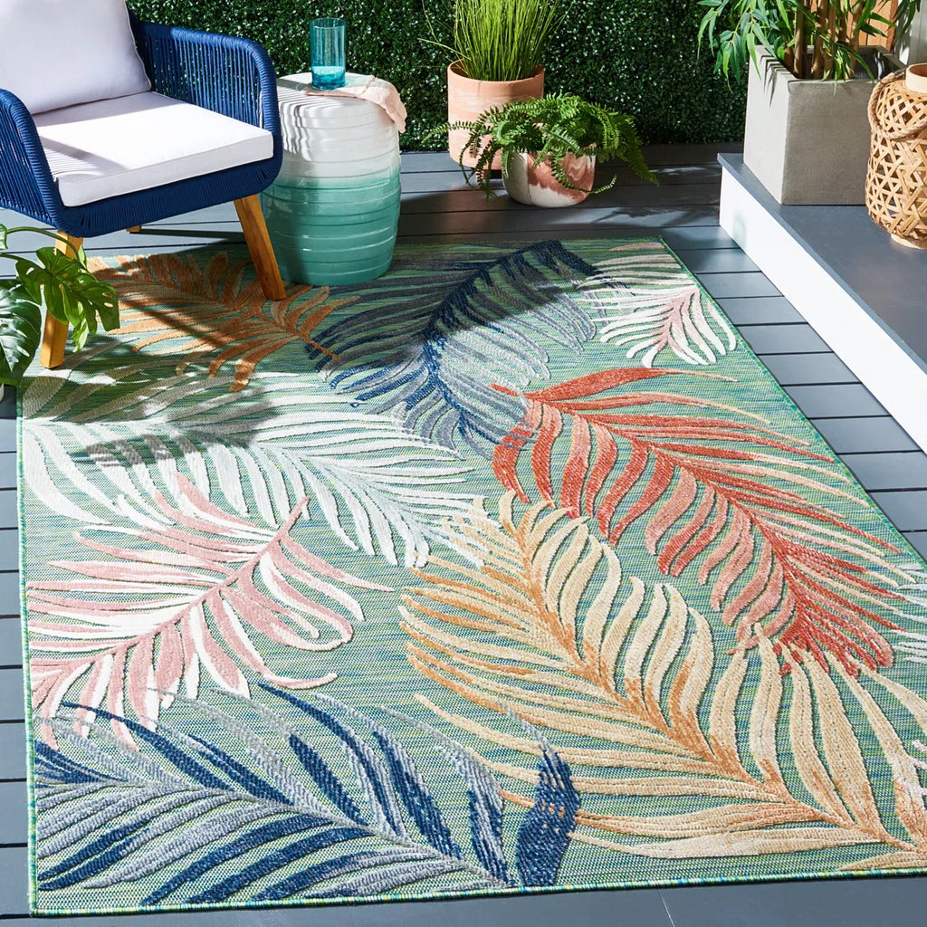 Marisol floral pattern rug for indoor and outdoor use