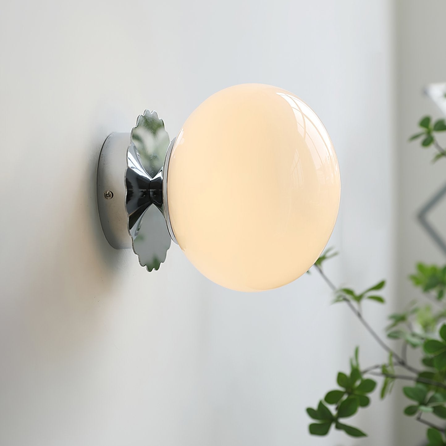 Frosted Glass Diffuser Metal Wall Sconce