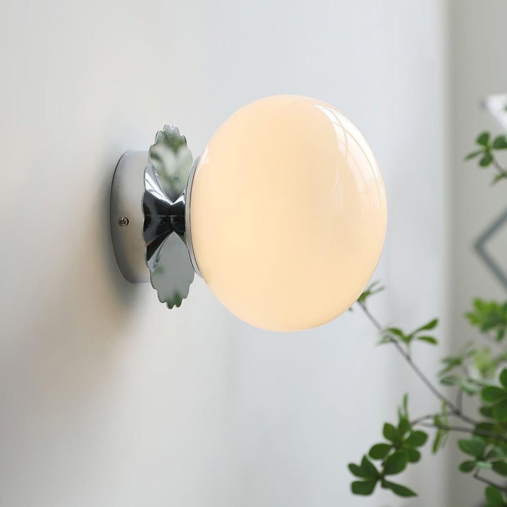 Vintage Brass Globe Glass Wall Sconce 1-Light