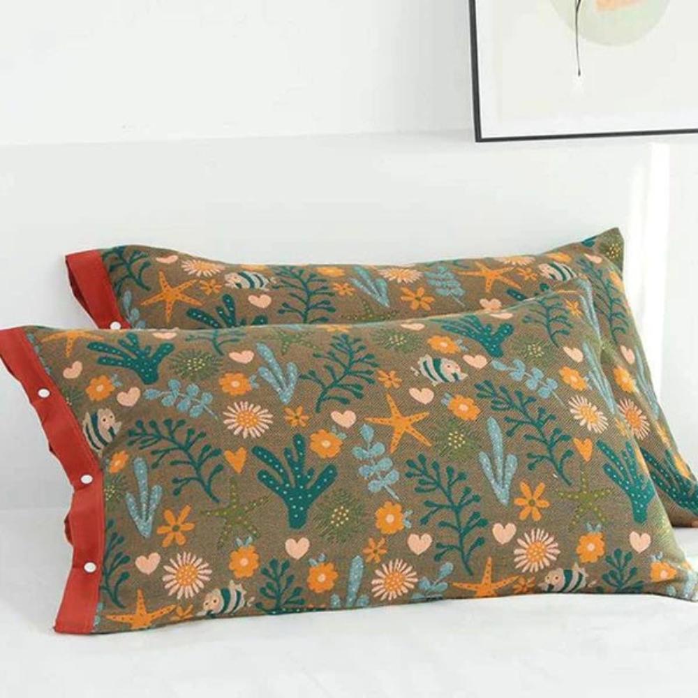 SeaDream: Pillowcase with Coral Print – Soft & Easy Care for Bedroom (1 Piece)