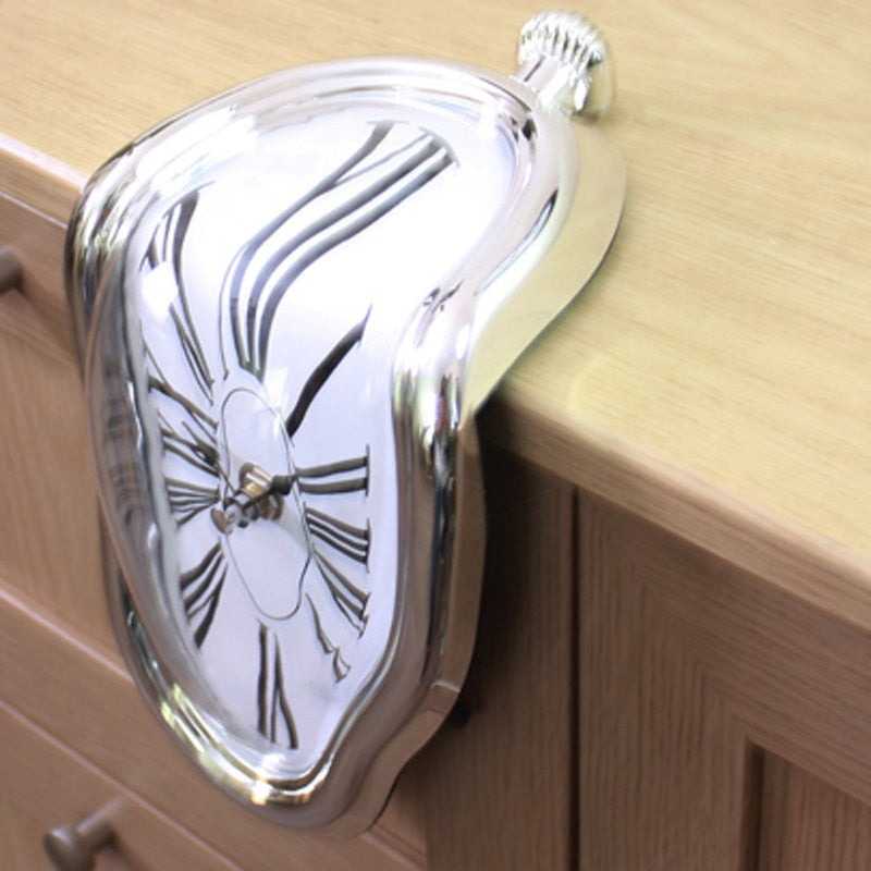 Melting Clock Plastic Distorted Design Battery Operated Desk Clock