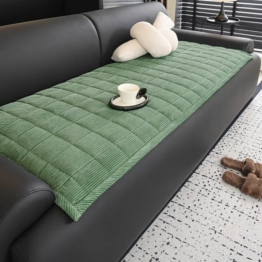 MetroLine: Modern Couch Cover with Quilted Pattern & Scratch Protection – for Sofa & Living Area