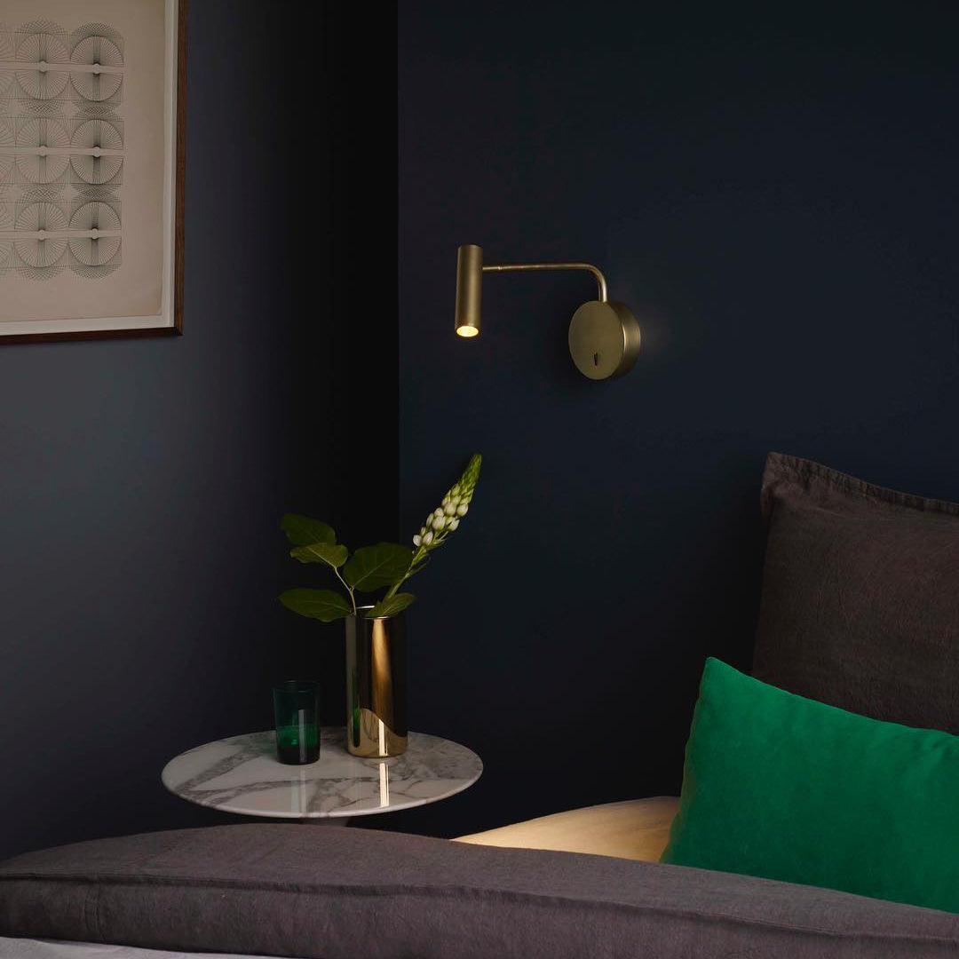 Minimalist LED Wall Sconce with Adjustable Arm – Modern Indoor Wall Light Fixture in Multiple Finishes