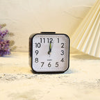 Minimalist Silent Alarm Clock with Easy-Read Display and Gentle Alarm Tone for Peaceful Sleep – Battery-Operated Design