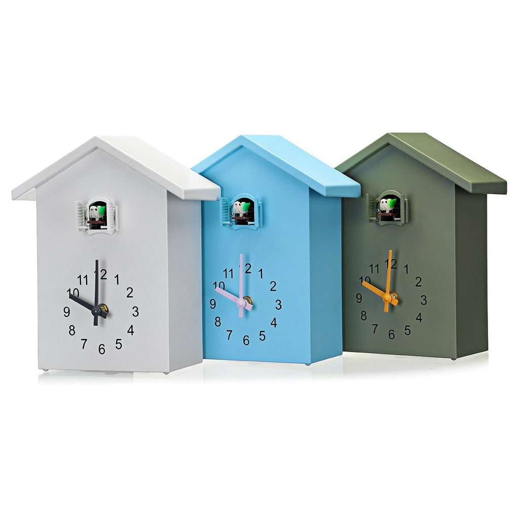 Cuckoo Clock Modern Style Quartz Movement Wood Plastic Wall Mounted