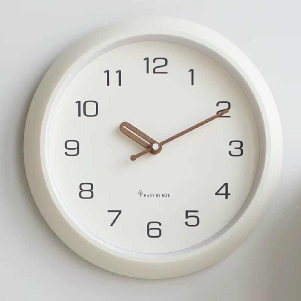 Round Analog Wall Clock Silent Quartz Movement Lightweight ABS Plastic