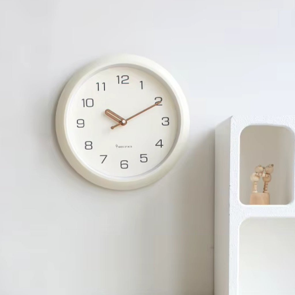 Round Analog Wall Clock Silent Quartz Movement Lightweight ABS Plastic