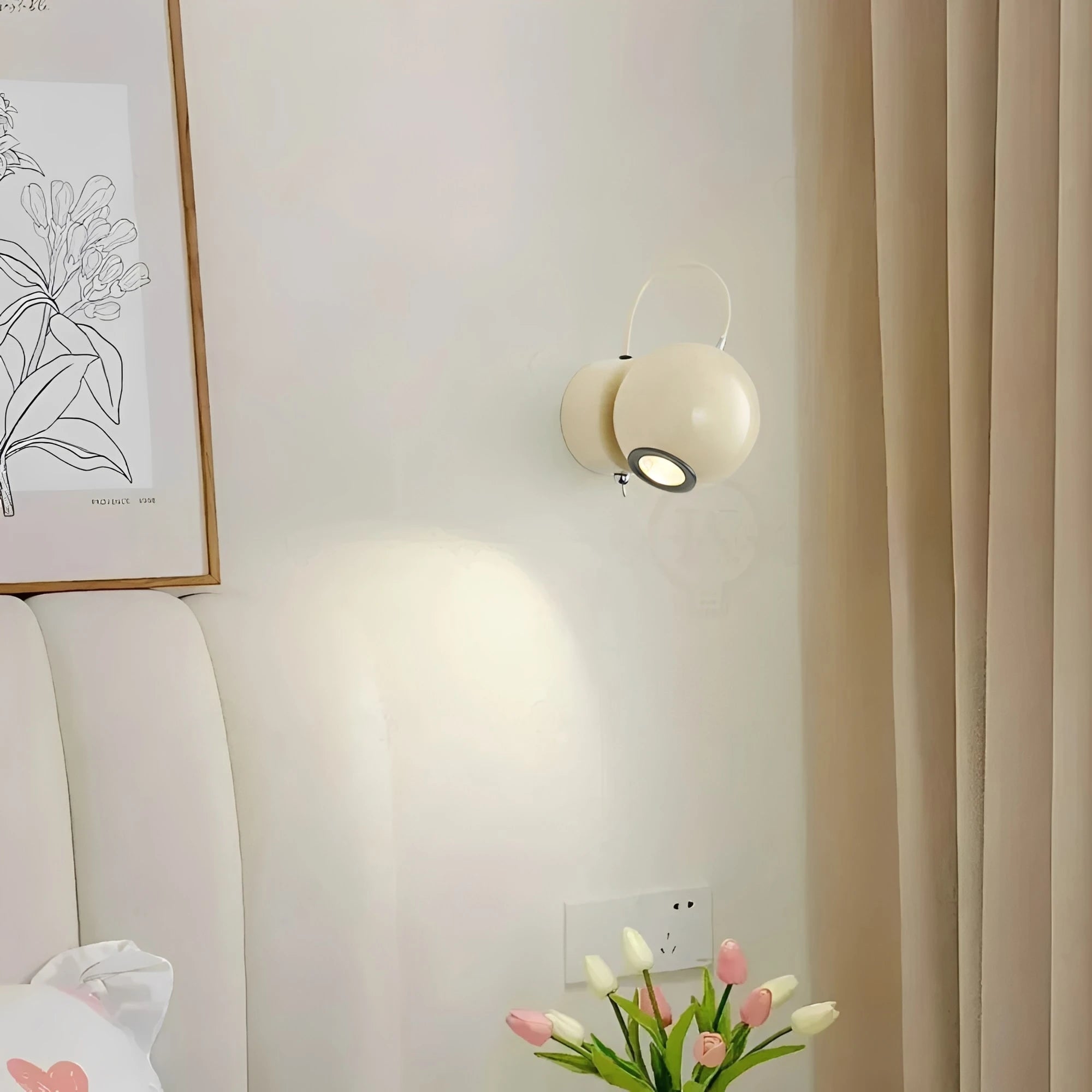 Wall Sconce Aluminum LED Hardwired Indoor Light