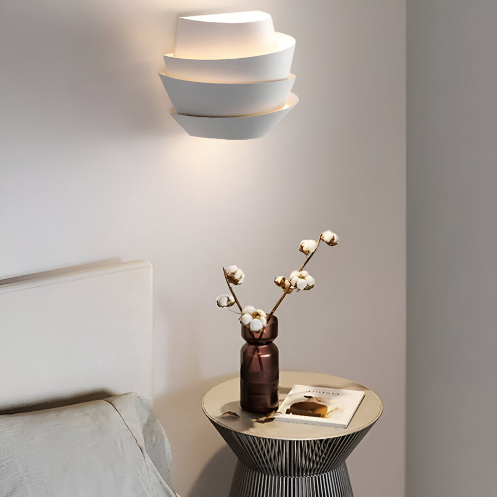 Modern Scandinavian Wall Lamp with Double Light Points – Stylish and Functional Lighting for Your Home