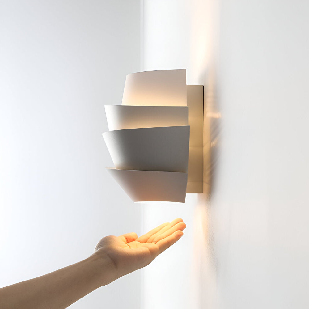 Modern Scandinavian Wall Lamp with Double Light Points – Stylish and Functional Lighting for Your Home