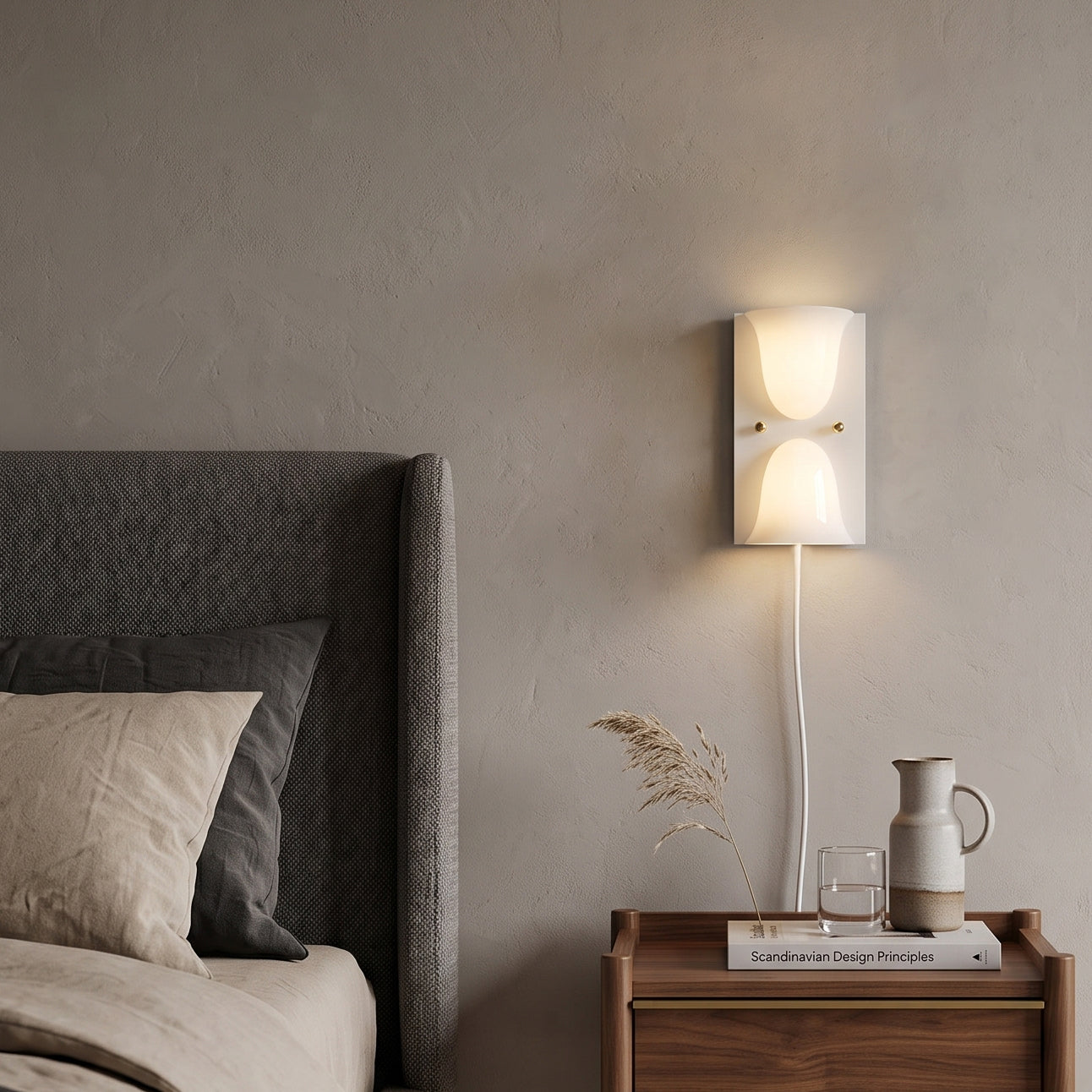 Mollo Plug-In Folded Resin Wall Sconce