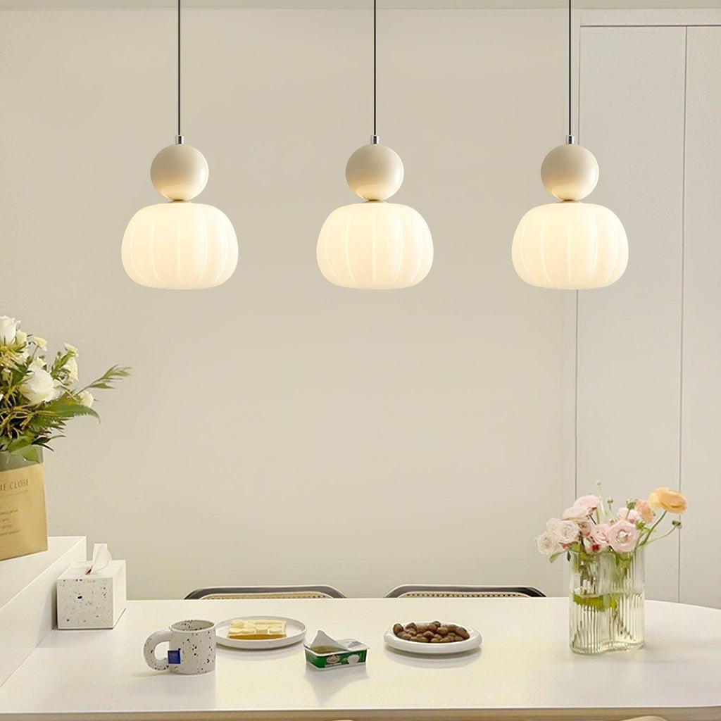 Yuna Pendant Lamp | Organic Acrylic Design, Warm Diffused Light