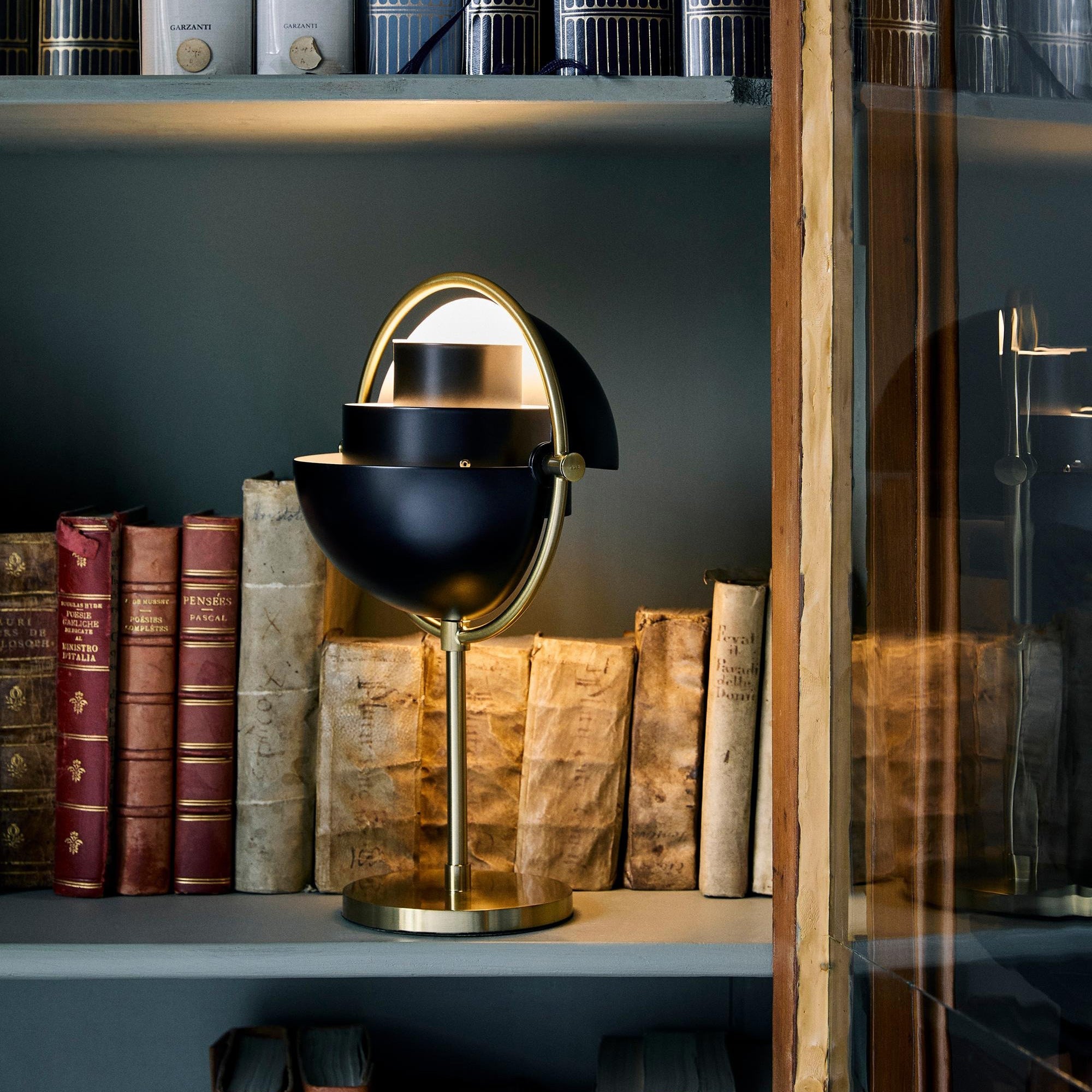 Multi-lite Portable Cordless Table Lamp