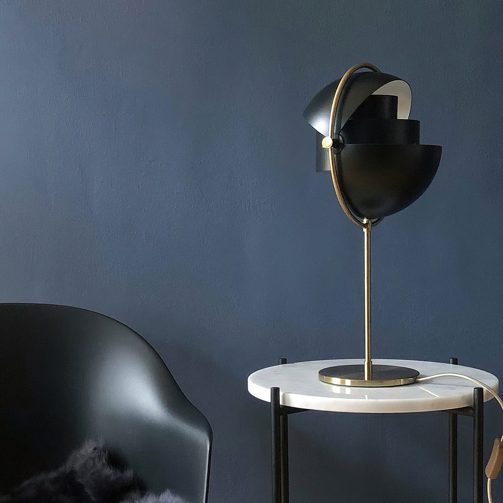 Multi-lite Adjustable Iron Table Lamp