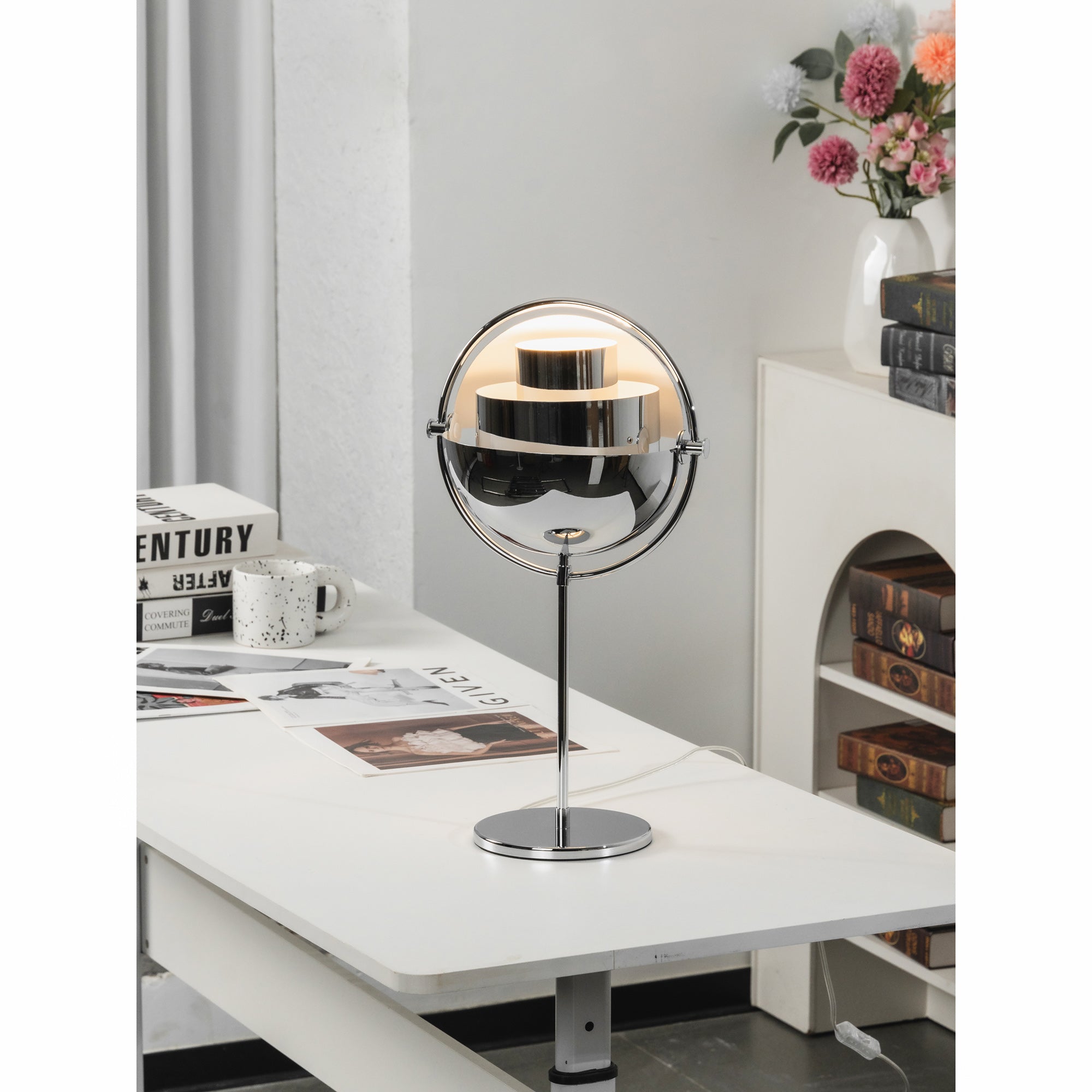 Multi-lite Adjustable Iron Table Lamp