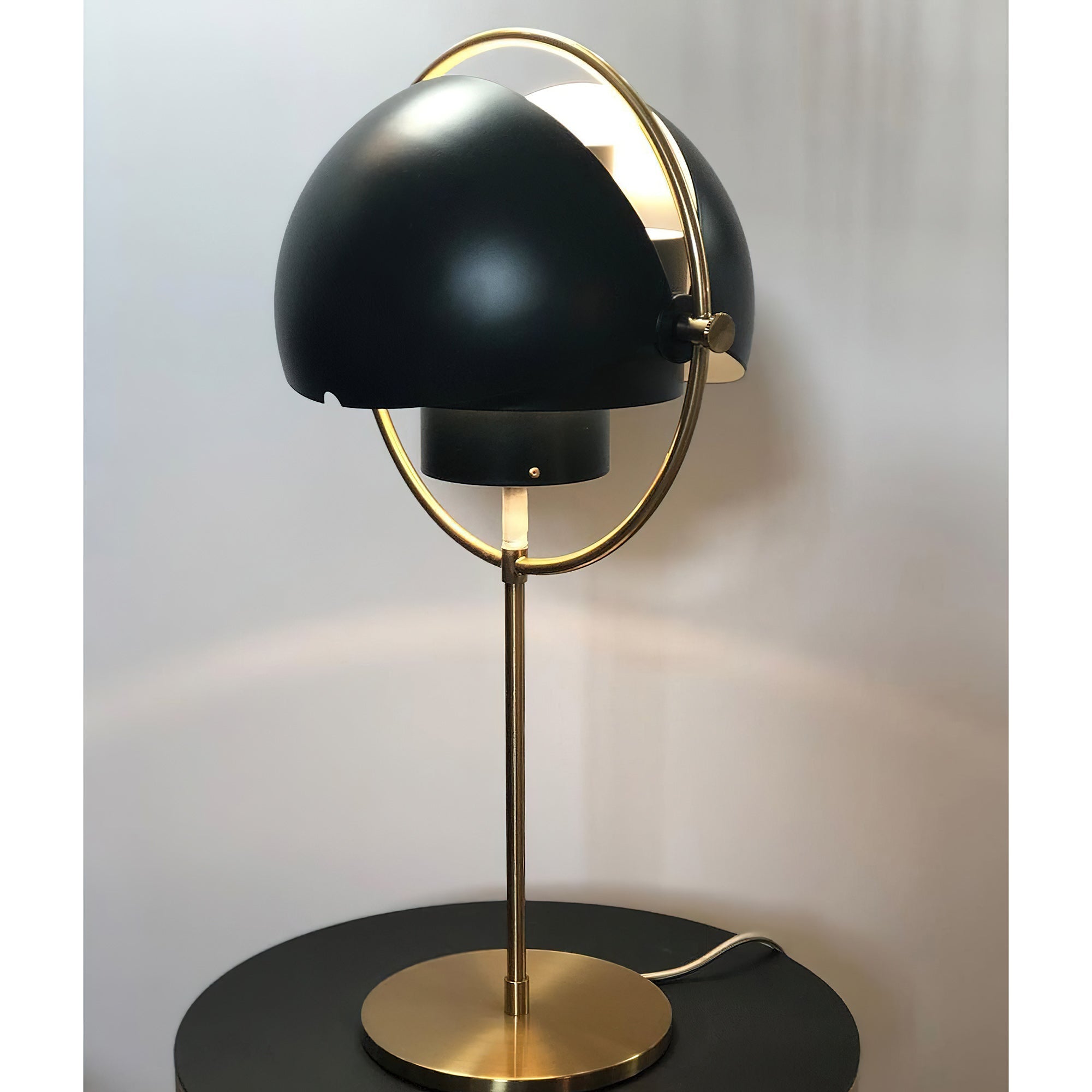 Multi-lite Adjustable Iron Table Lamp