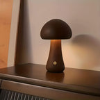 Mushglow: Wireless Table Lamp