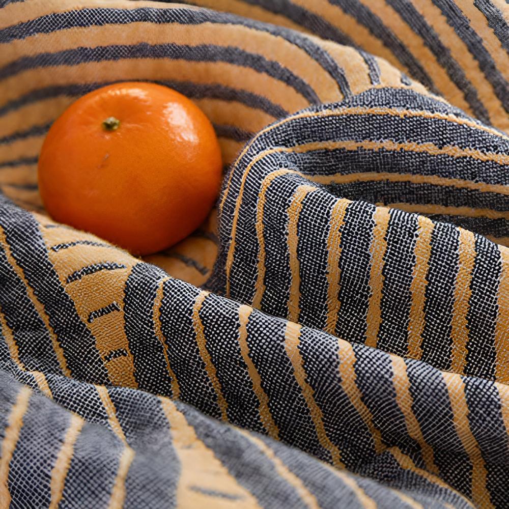 MuslinElegance: Reversible Cotton Blanket made of 4-layer Muslin – for Bedroom & Living Room