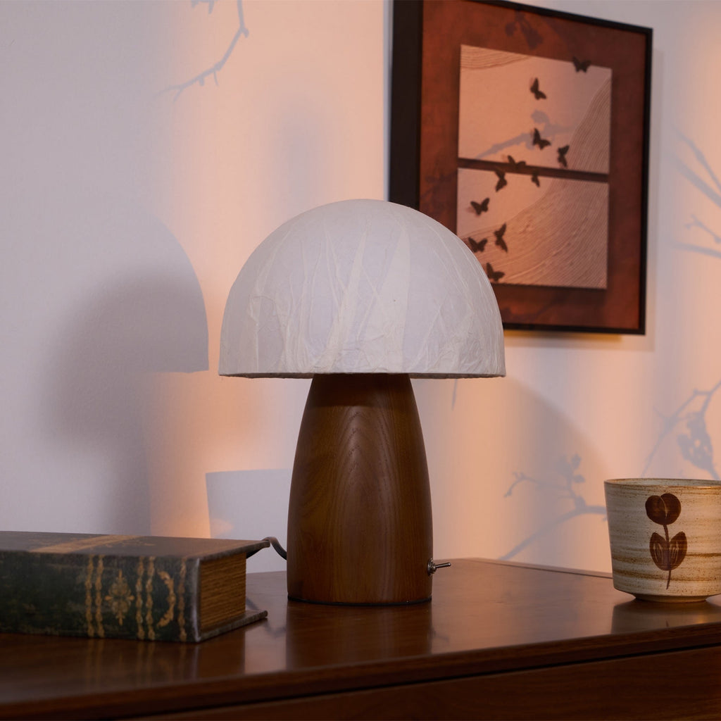 Mycera – Mushroom-shaped Table Lamp with Natural Appearance