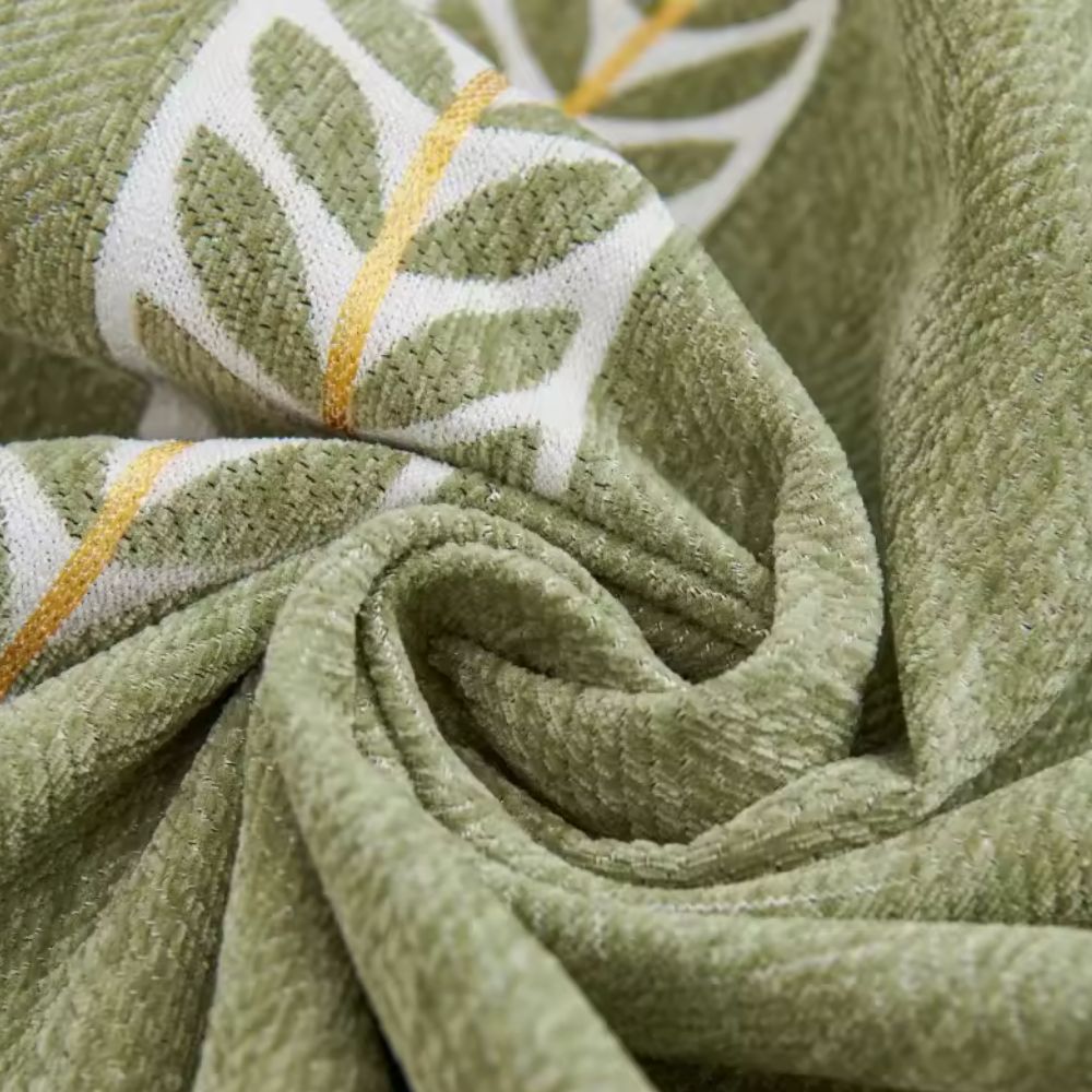 NatureWeaver: Sofa Cover in Leaf Pattern Made from Luxurious Chenille with Non-Slip Comfort – for Sofa & Living Room