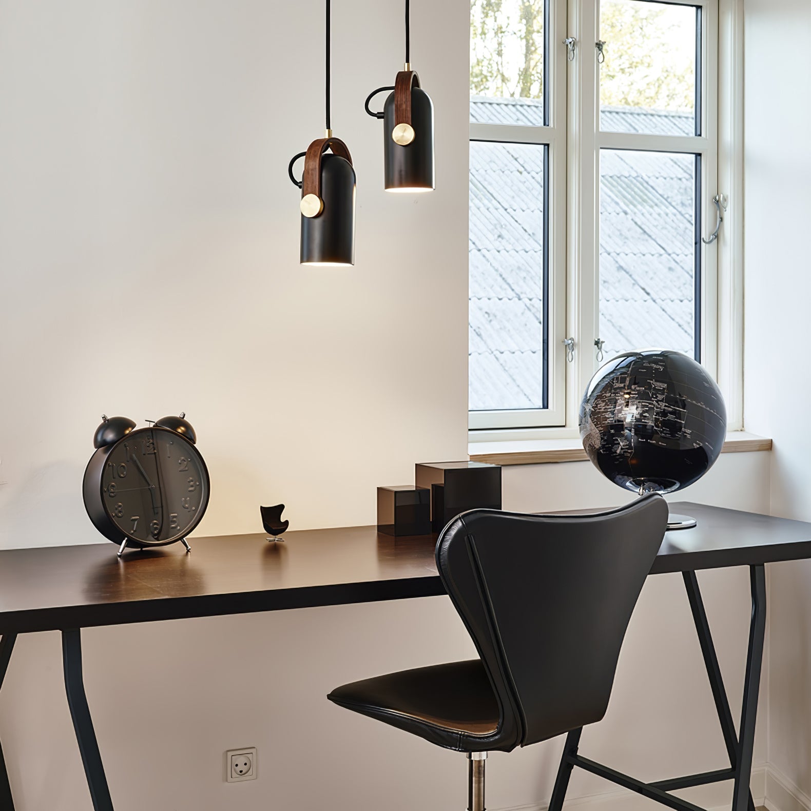 NautIron: Pendant Light Made of Metal & Iron in Maritime Cannon Design – for Living Rooms & Lofts