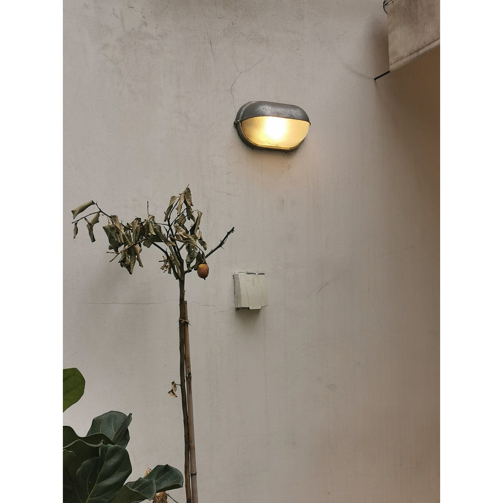 NautiLux: Maritime Outdoor Wall Light – Weatherproof Wall Light in Industrial Design
