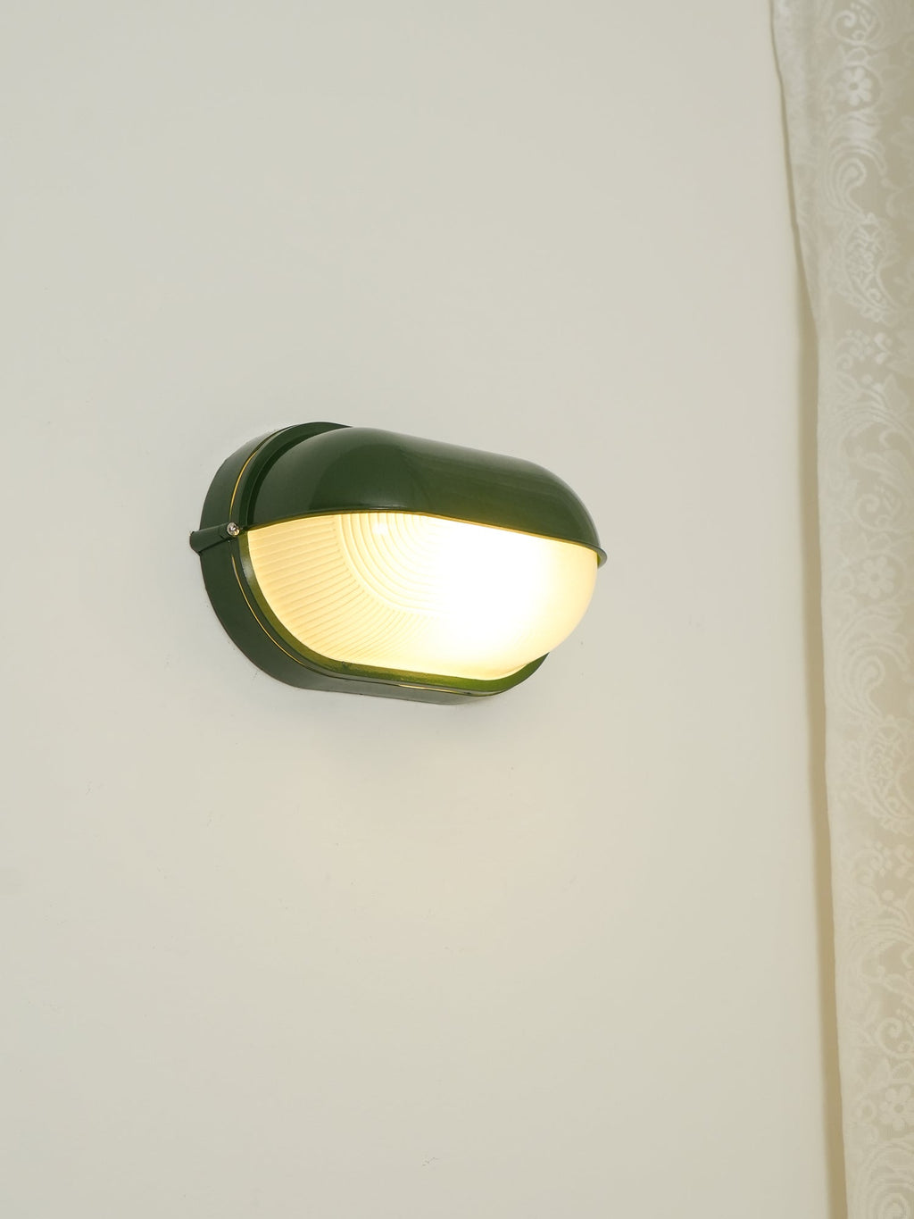 NautiLux: Maritime Outdoor Wall Light – Weatherproof Wall Light in Industrial Design