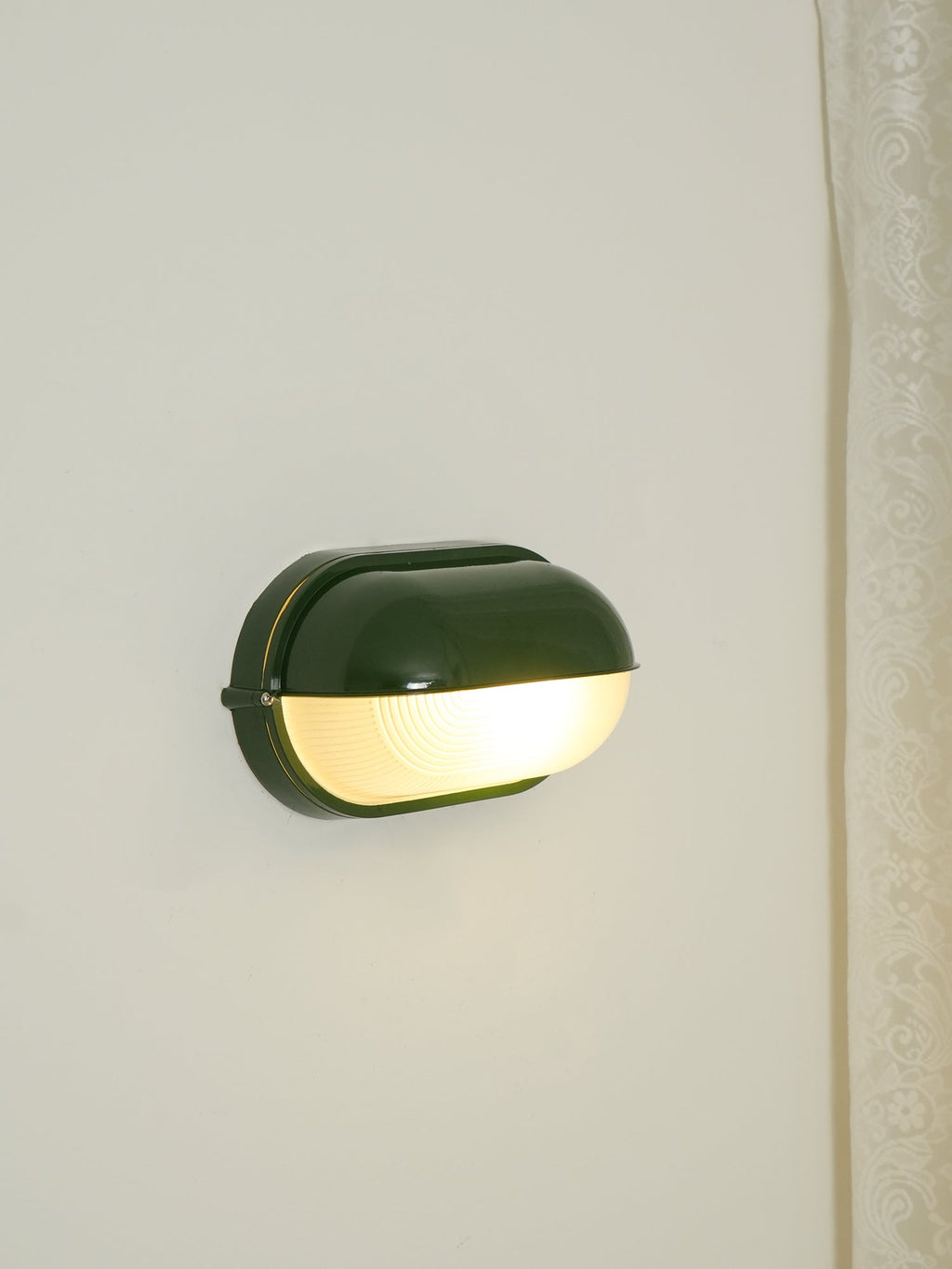 NautiLux: Maritime Outdoor Wall Light – Weatherproof Wall Light in Industrial Design