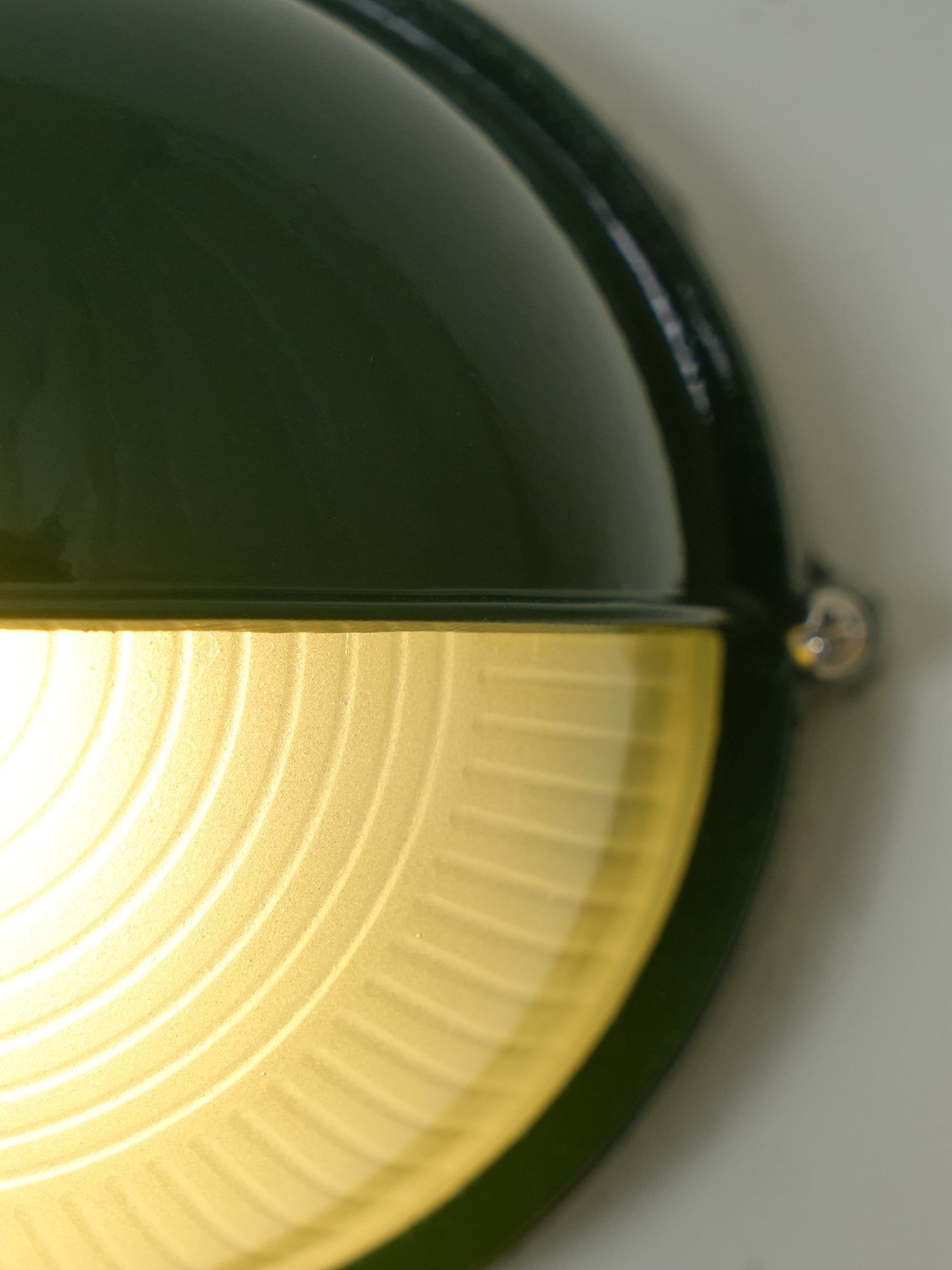NautiLux: Maritime Outdoor Wall Light – Weatherproof Wall Light in Industrial Design