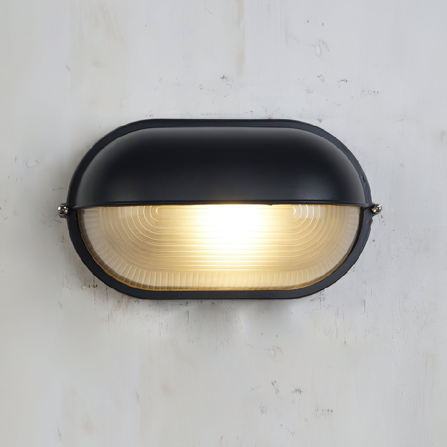 NautiLux: Maritime Outdoor Wall Light – Weatherproof Wall Light in Industrial Design