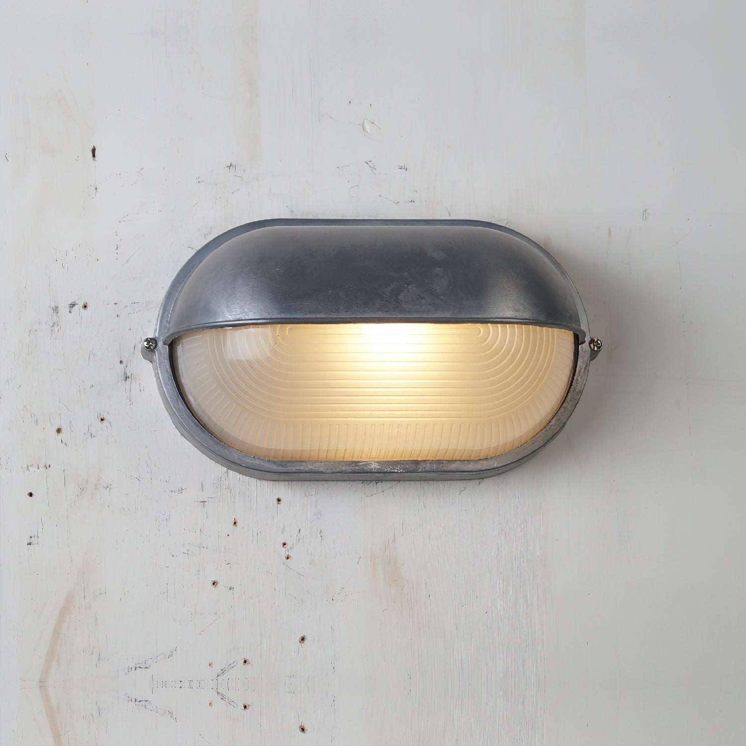 NautiLux: Maritime Outdoor Wall Light – Weatherproof Wall Light in Industrial Design