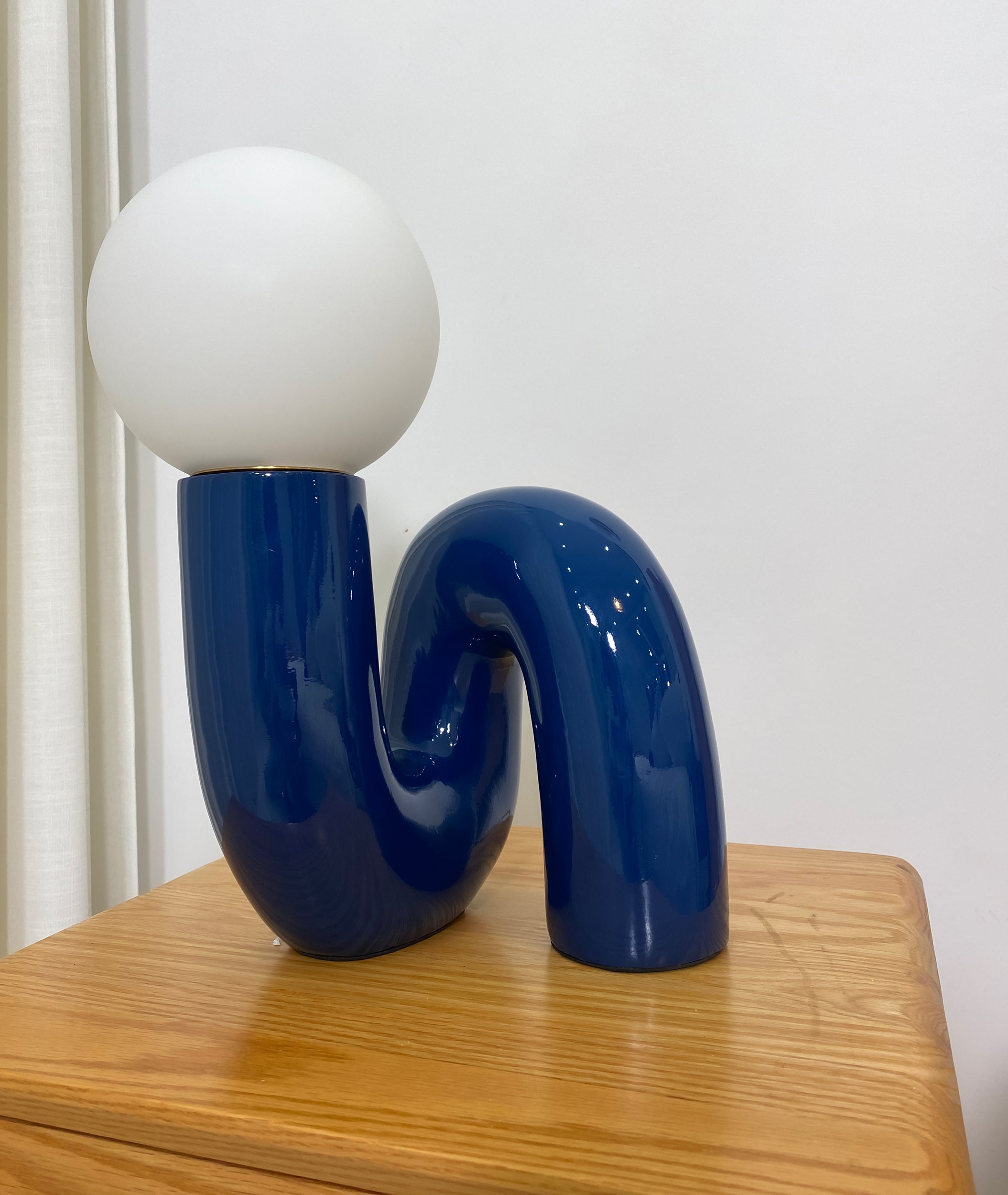 N Shape Rounded Glass Table Lamp