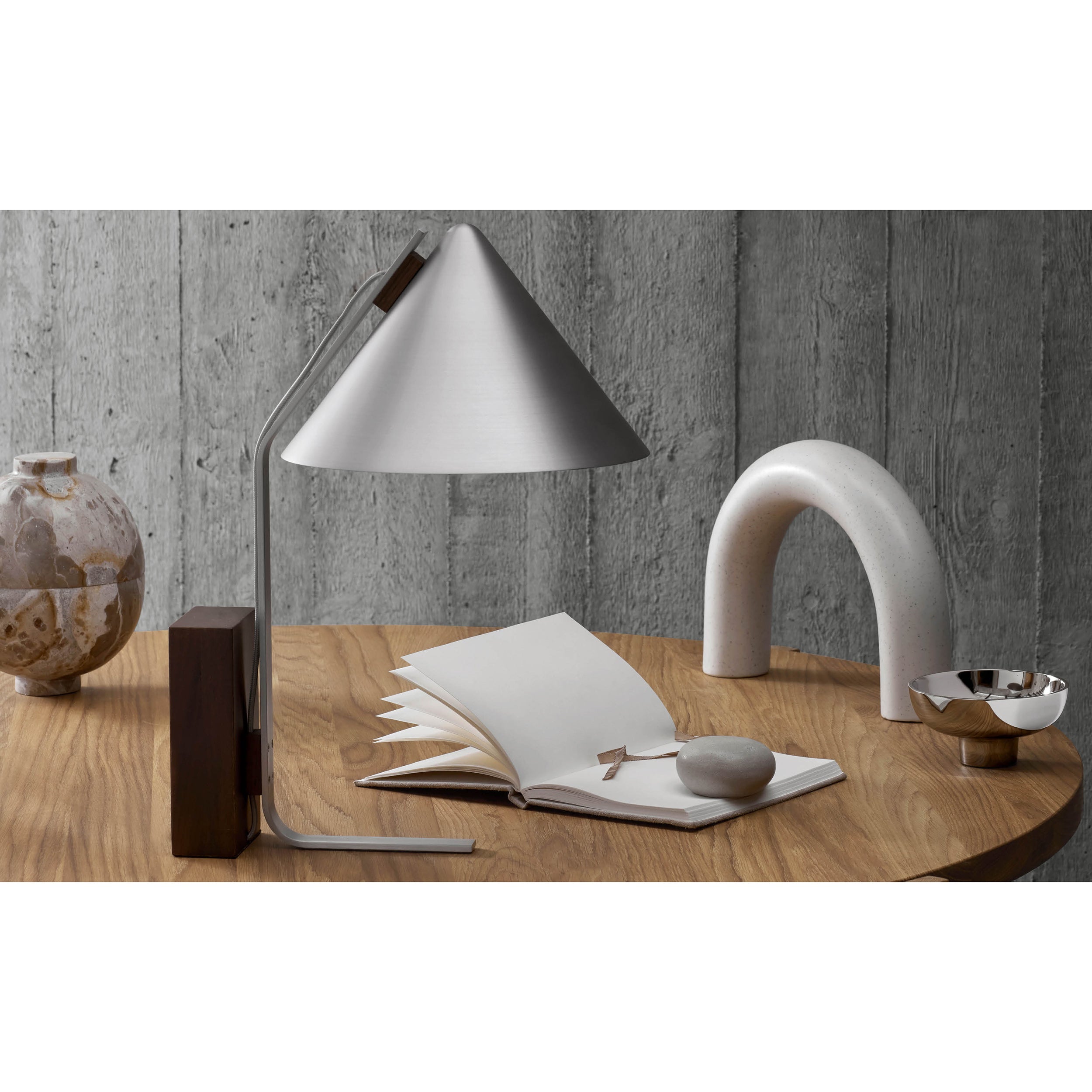 Neuf Cone Wood & Metal Table Lamp