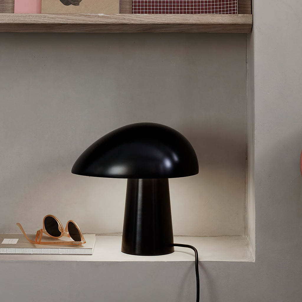 Night Owl Oval Shade Table Lamp